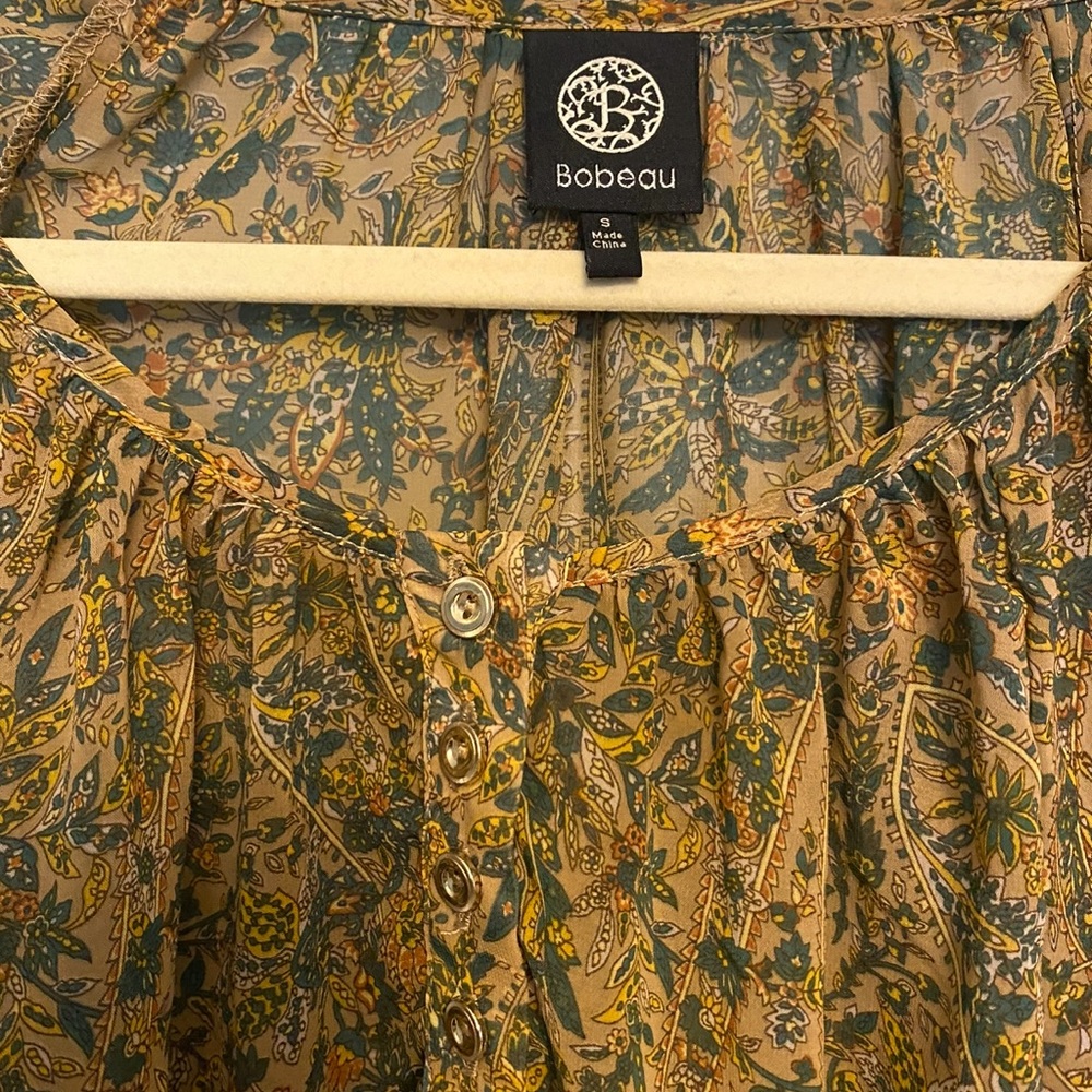 Adorable blouse - Picture 2 of 4